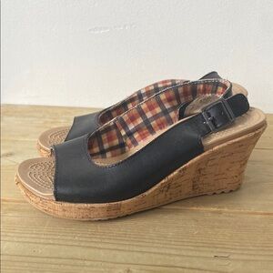 Crocs A Leigh Sling Back With Buckle Sandals Black Women’s Size 6